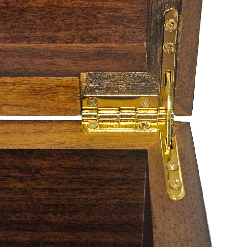 Smart Hub Gear Acacia Wood Locking Charging Station 11in